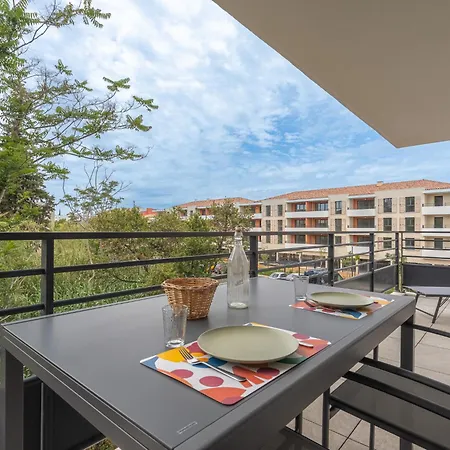 Canopy By Interhome Hyeres
