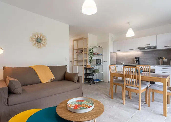 Canopy By Interhome Hyères