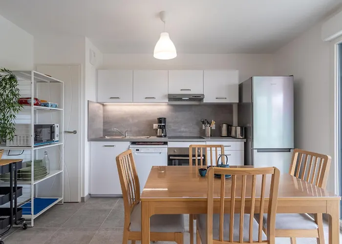 Canopy By Interhome Apartman Hyères